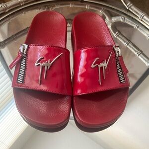 Giuseppe Zanotti BRETT ZIP Red Patent Slide Size: 6 (36)